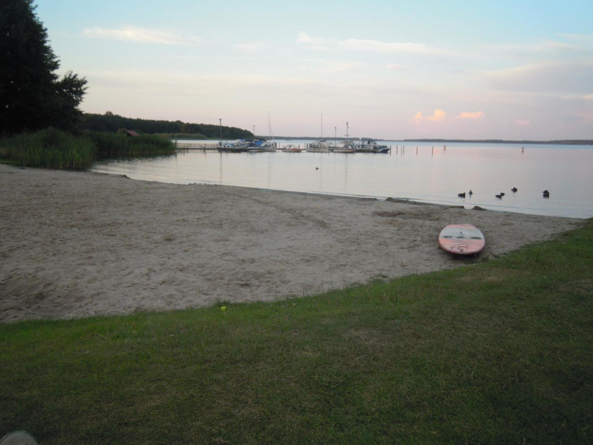 Silz  Ferienhaus Am Fleesensee מראה חיצוני תמונה
